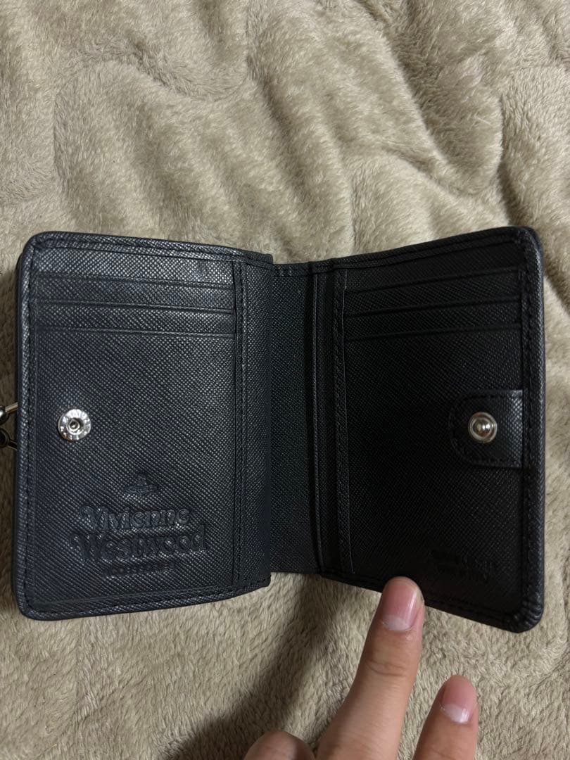 Vivienne Westwood Black 二つ折り財布　ほぼ新品