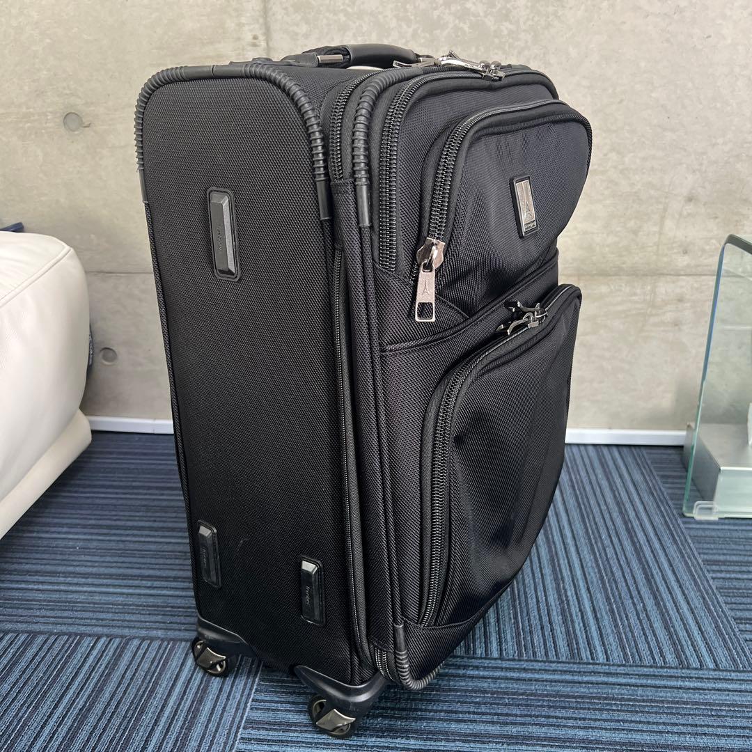 トラベルプロ　フライトクルー5 航空関係者用　Travelpro 21インチ