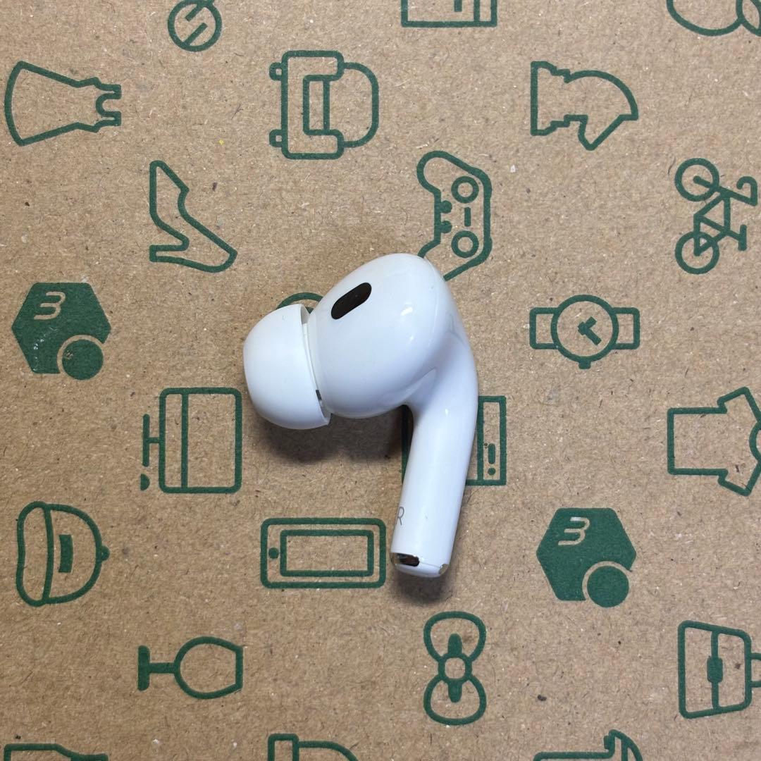 AirPods pro 第二世代　右耳のみ　usb-c版　Apple
