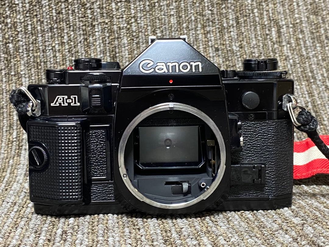 Canon A-1 一眼レフカメラ　ボディ+レンズ