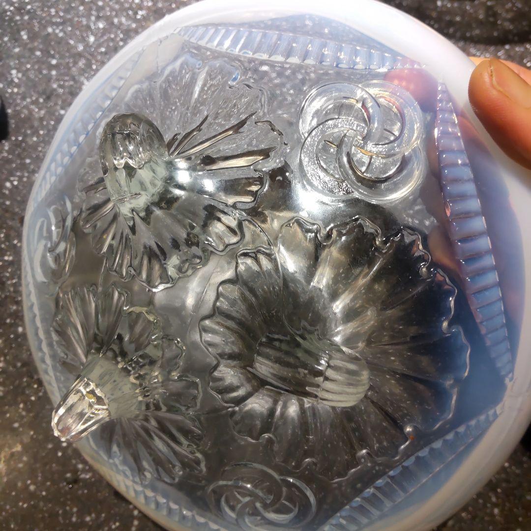 ノースウッド　ラッフルデイジーバンド オパールセント　スクロール飾り脚付きボウル