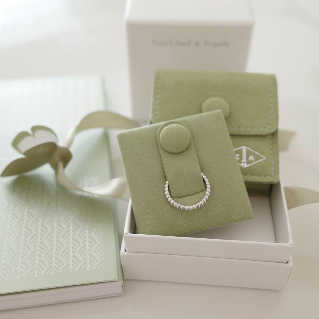 Van Cleef & Arpels ペルレ スモール　リング