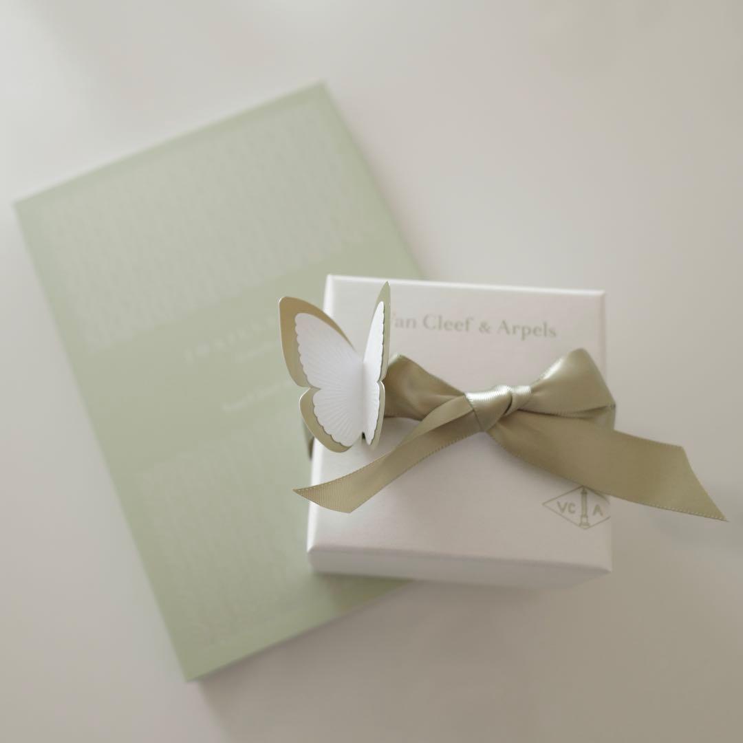 Van Cleef & Arpels ペルレ スモール　リング