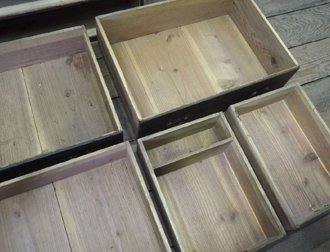 1034 アンティーク　杉の小箪笥　タンス　引き出し　チェスト　収納棚　レトロ