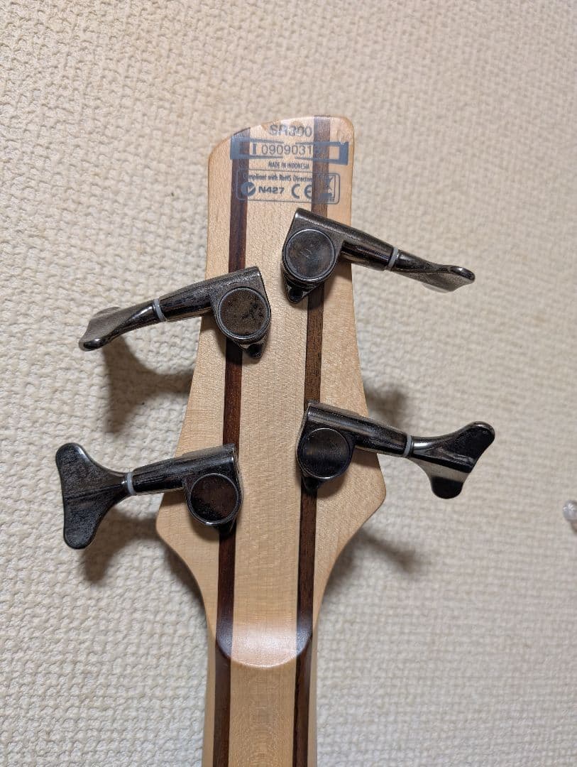 メンテ済み Ibanez SR300 定価54000円 レッドラメ 赤 CA