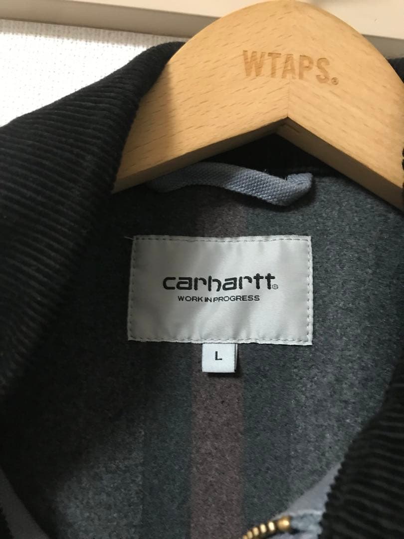 レア　Carhartt WIP Detroit jacket