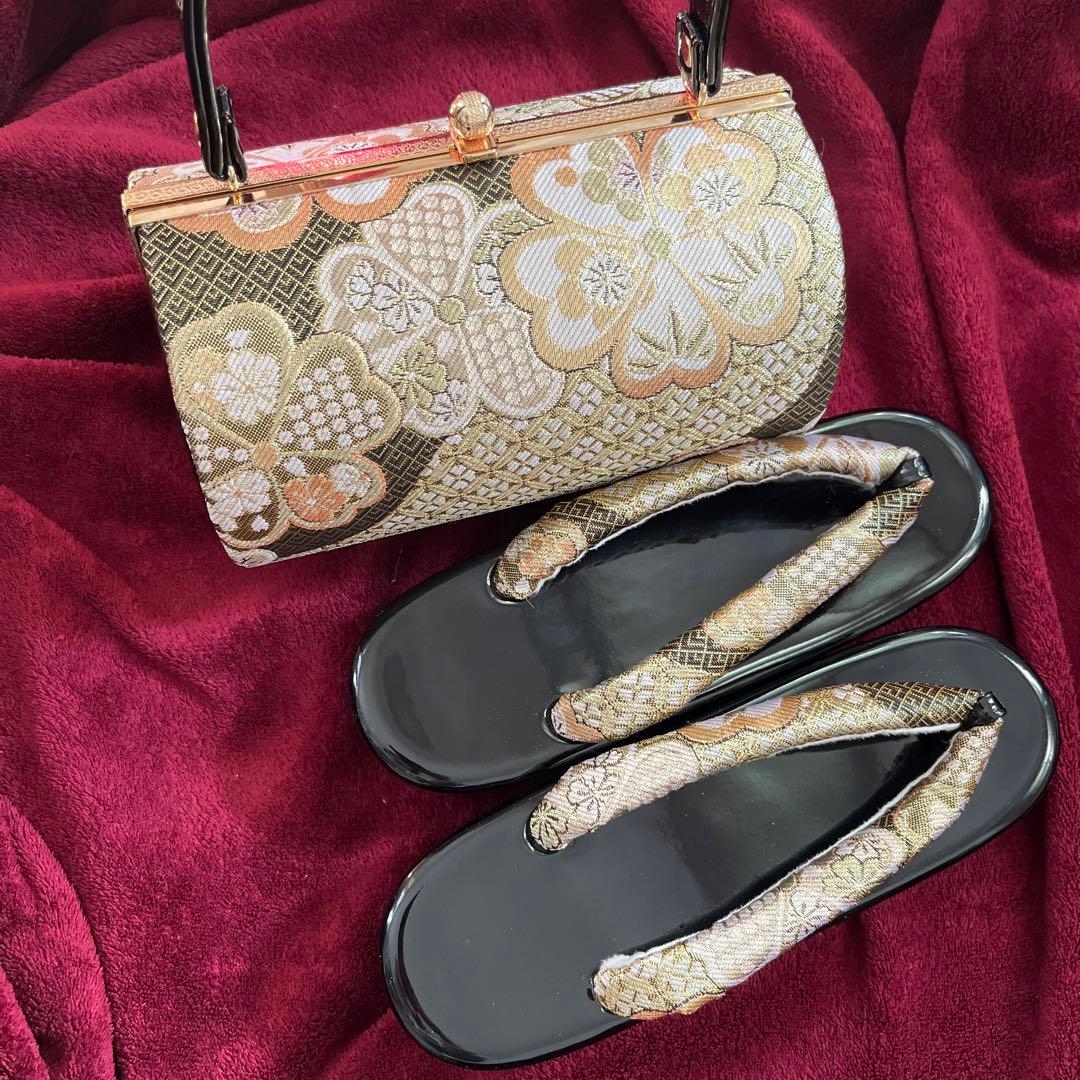 【限定セール！】成人式 草履バッグセット 黒金 和装バッグ 着物 浴衣 おしゃれ