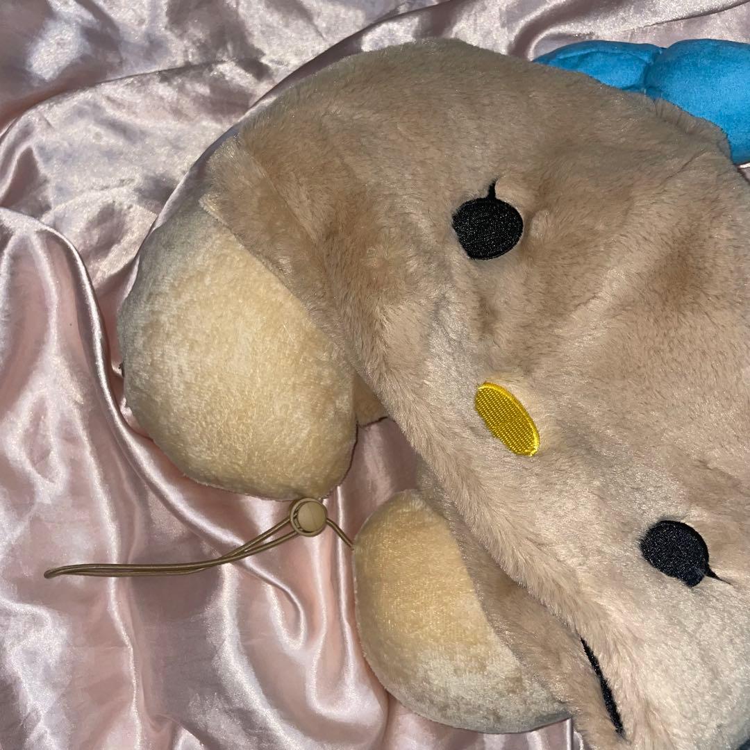 【即日発送】新品 日焼けキティ ネックピロー‬ 海外旅行 トラベル 日本未発売