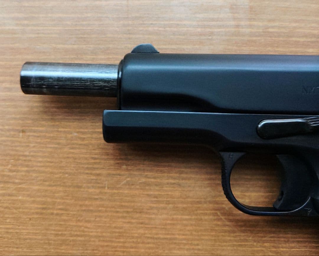 WA ボブチャウ・ガンブラックver/木製グリップ付