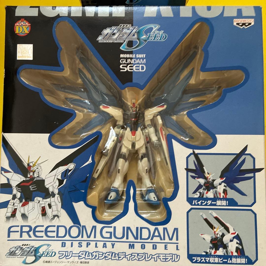 ね*ン様 フリーダムガンダム ディスプレイモデル　未開封　豪華おまけ付