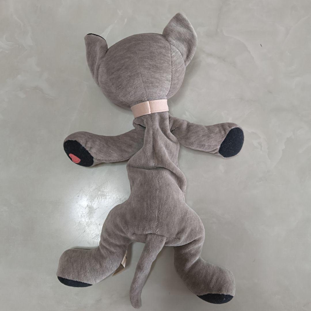 レア　ぬいぐるみ　モンスイユ　猫　ねこ　グレー　シャム猫　手にハートのワッペン