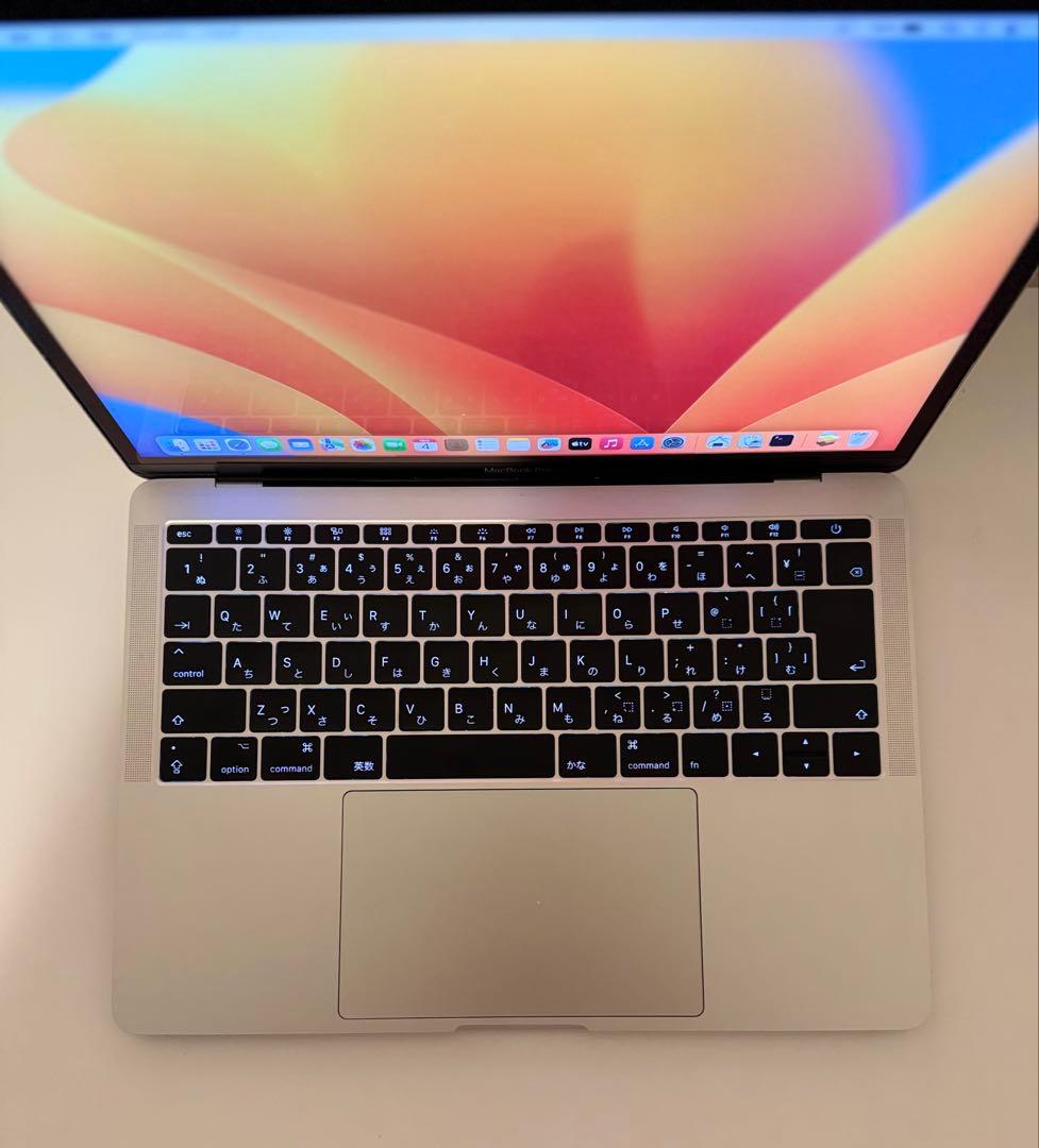 美品 Macbook Pro 2017 13インチ SSD 1TB 新バッテリー