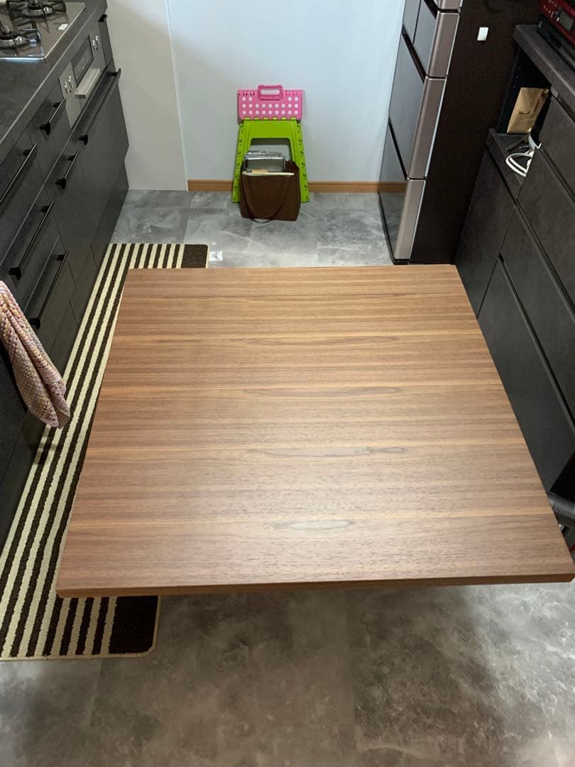 折りたたみダイニングテーブル　リビングハウス