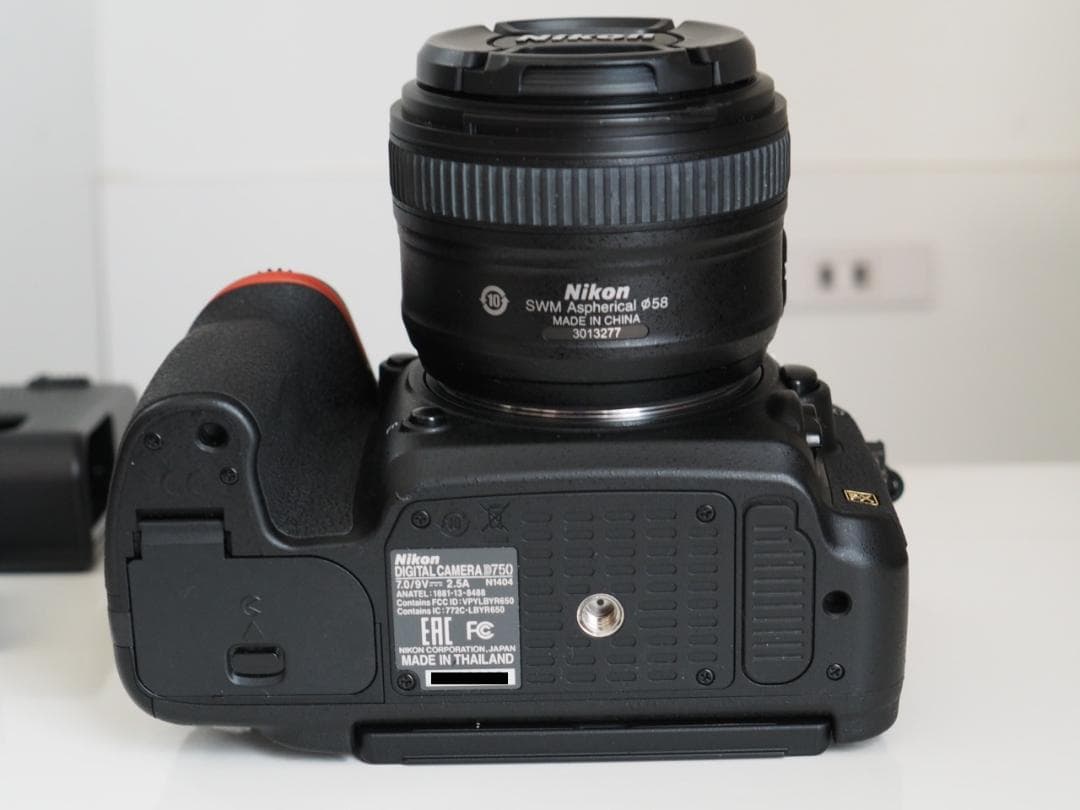 Nikon D750 バッテリーパックのセット