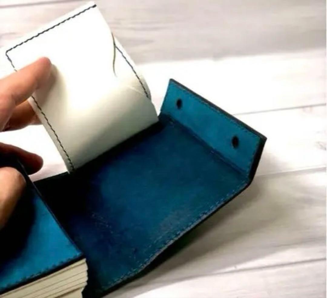 エムピウミッレフォッリエ同様サイズ　革財布