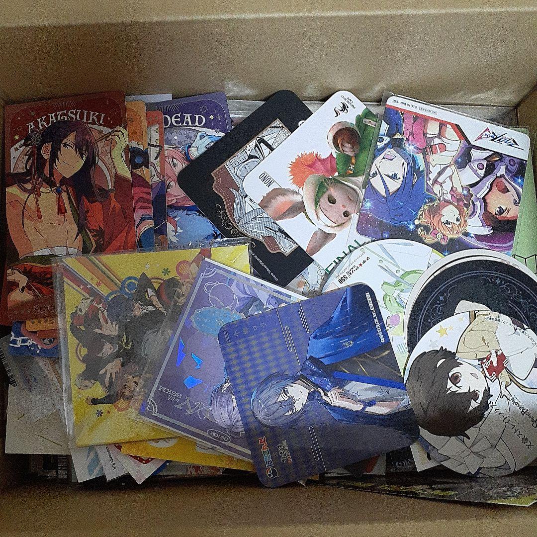 アニメ・マンガ・キャラクター　紙類　紙系　紙雑貨　大量　まとめ売り