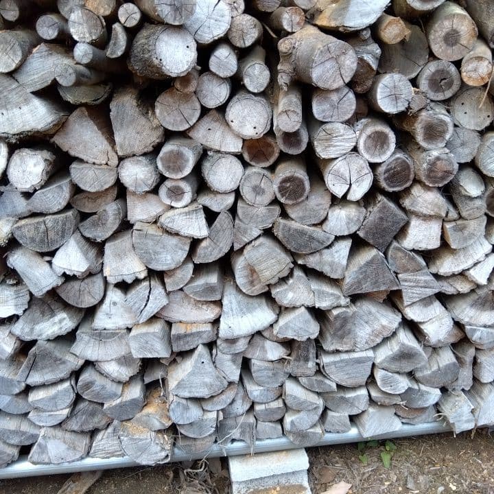 広葉樹乾燥薪配達します　栃木宇都宮発
