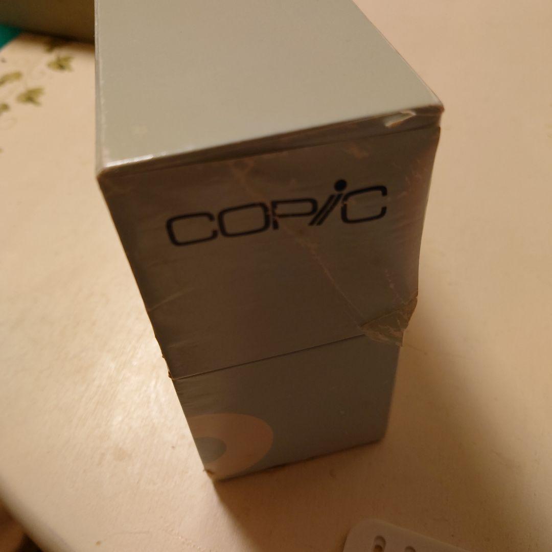 72色セットのコピックマーカーです。古い物です
