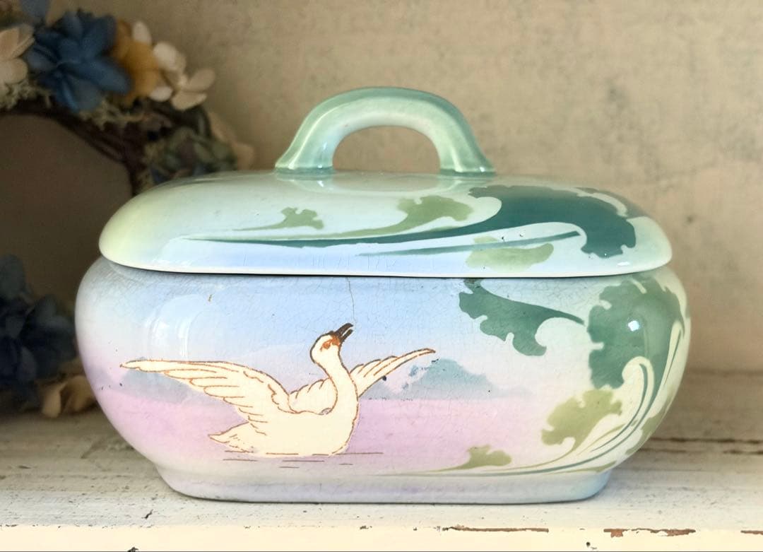 フランスアンティーク 蓋付きケース リュネヴィル窯 スワン 白鳥 小物入れ