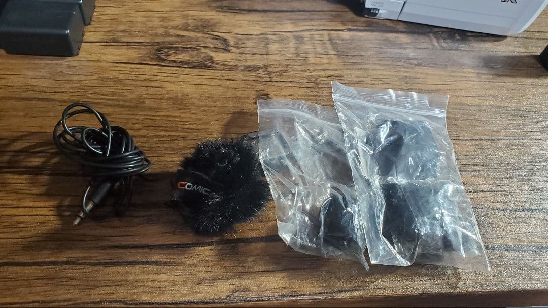 Panasonic HC-VX992M 4Kビデオカメラ 本体 バッテリー5個