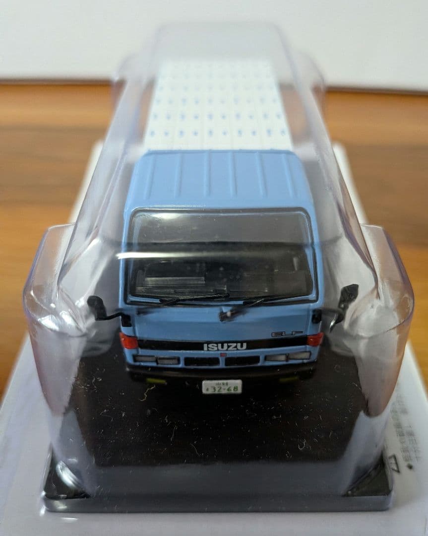 「懐かしの商用車コレクション」ミニカー 6台セット トラック＆バン　1/43