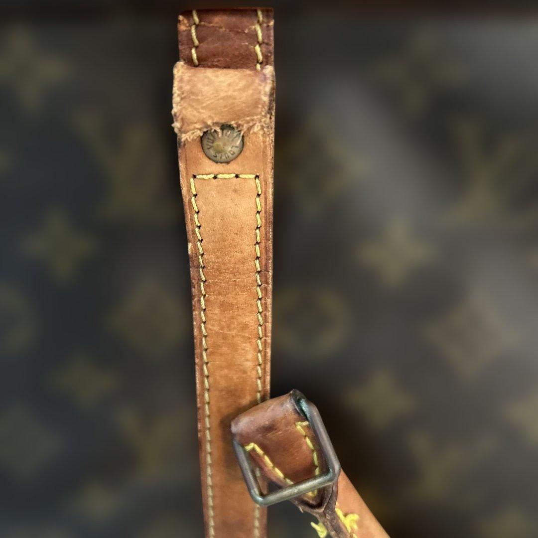 【最安値】ルイヴィトン モノグラム ポルトドキュマン・ヴォワヤージュ