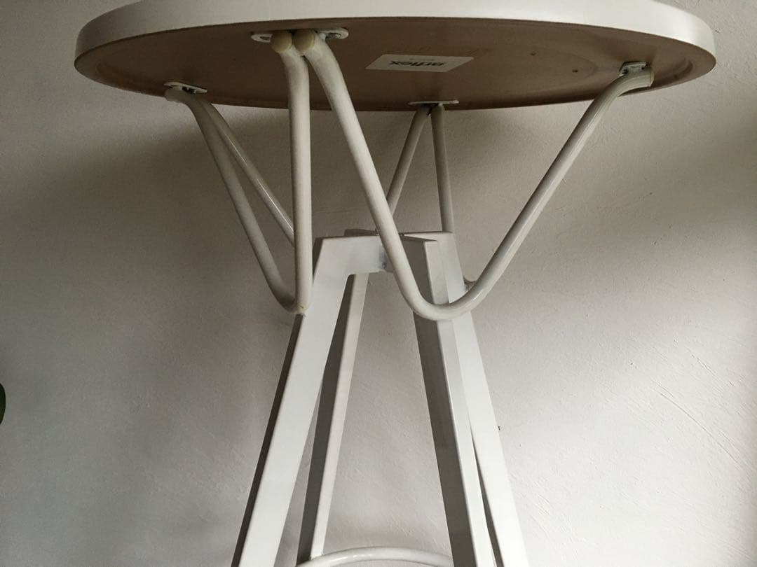 arflex ラウンドテーブル