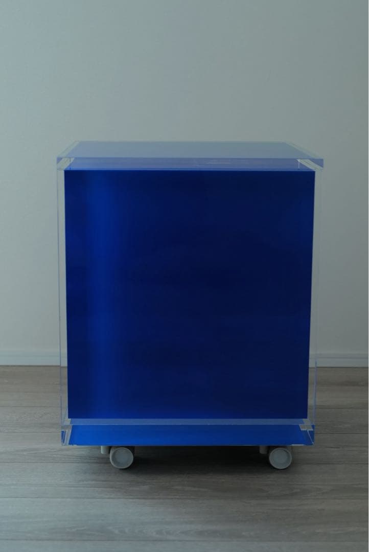 希少 アクリルサイドテーブル　検）倉俣史朗