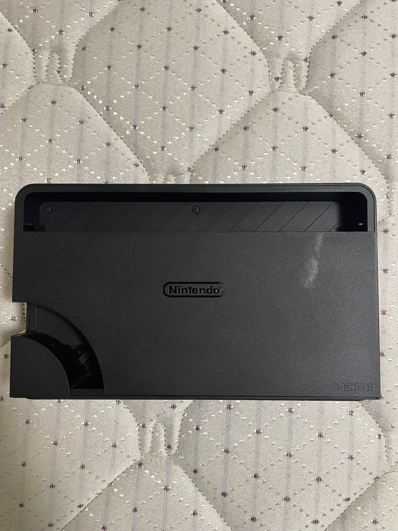 【美品】Nintendo Switch 有機ELモデル