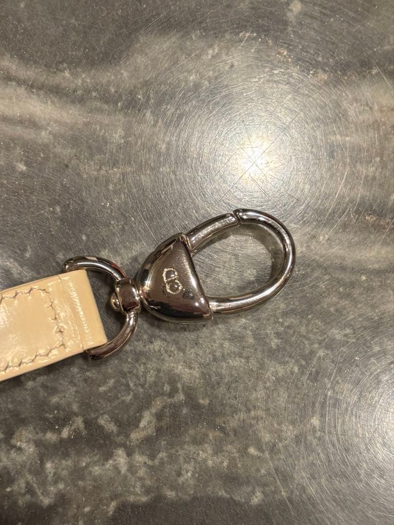 Dior ディオール　ショルダーストラップ　エナメル　革　CDロゴ