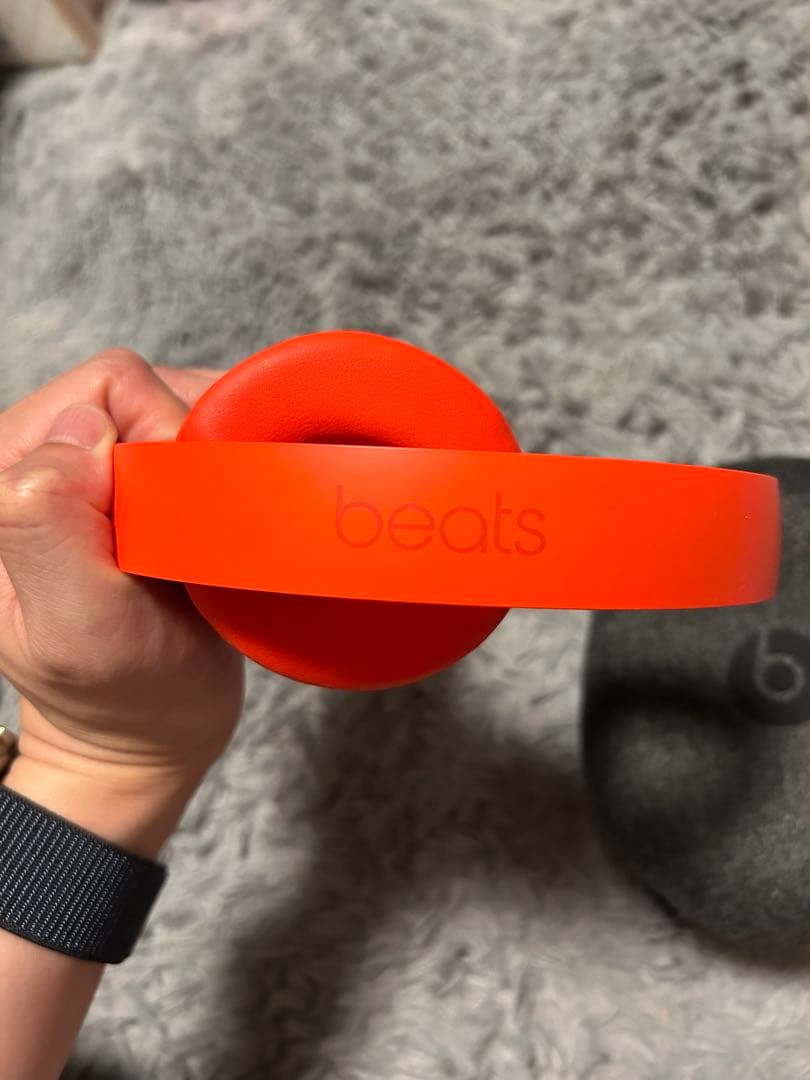 Beats by dr dre Solo Pro 本体とケース