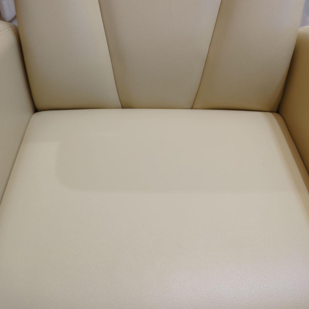 【中古美品】タカラベルモント REINE IIl エステ ネイル用ソファ ベッド