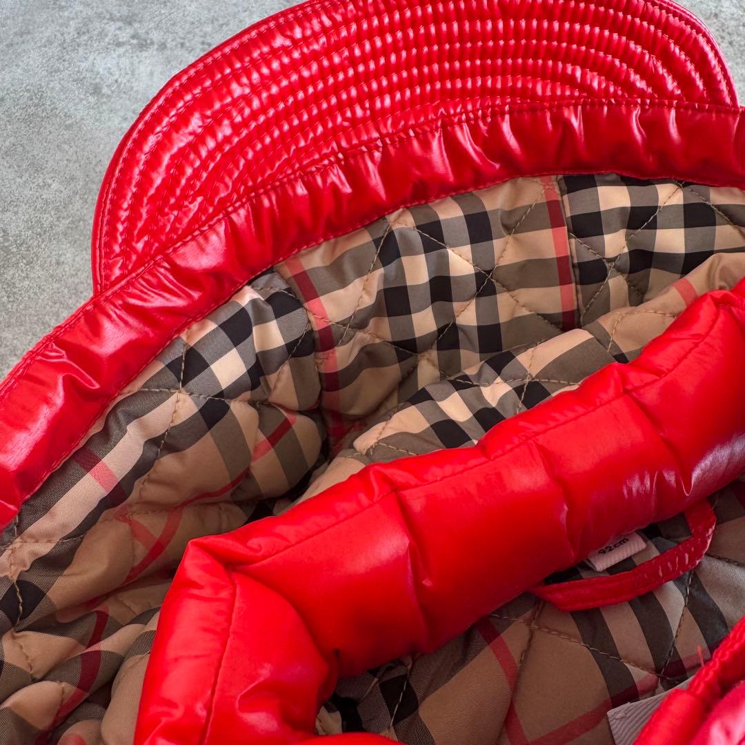 極美品 バーバリー キッズ ダウンベスト 92 赤 フード キッズ