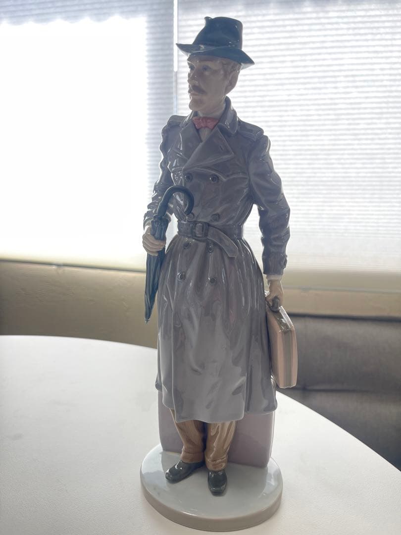 リヤドロ 希少価値　トランク　男性　35センチ