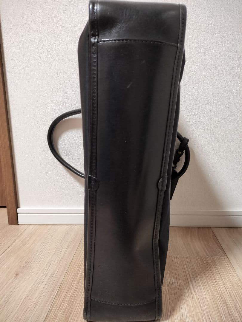 フェリージビジネスバッグ ブリーフケース 8637/2 イタリア製 収納袋有り