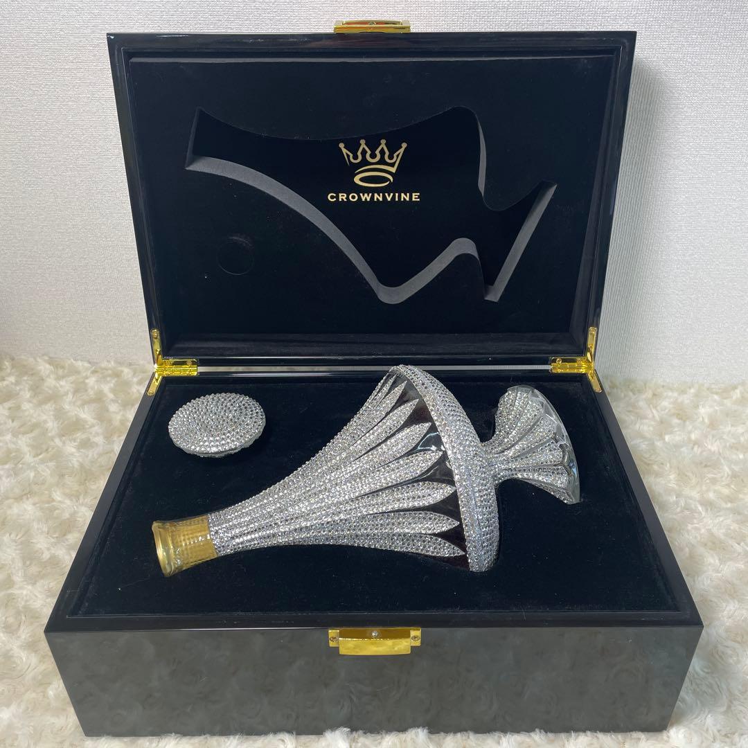 K9 CROWN VINE クラウンバイン　新品未開封　クリスタルデキャンタ