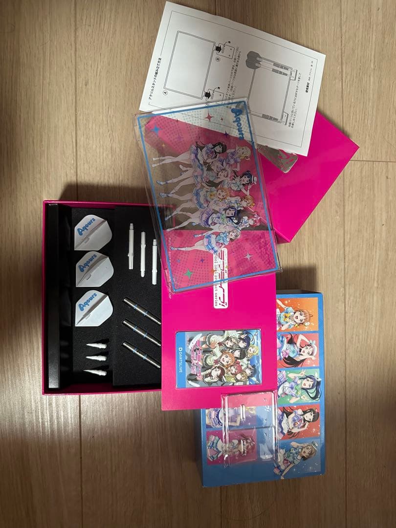 ラブライブ！シリーズ ダーツセット（Aqours）　(ダーツ バレル)