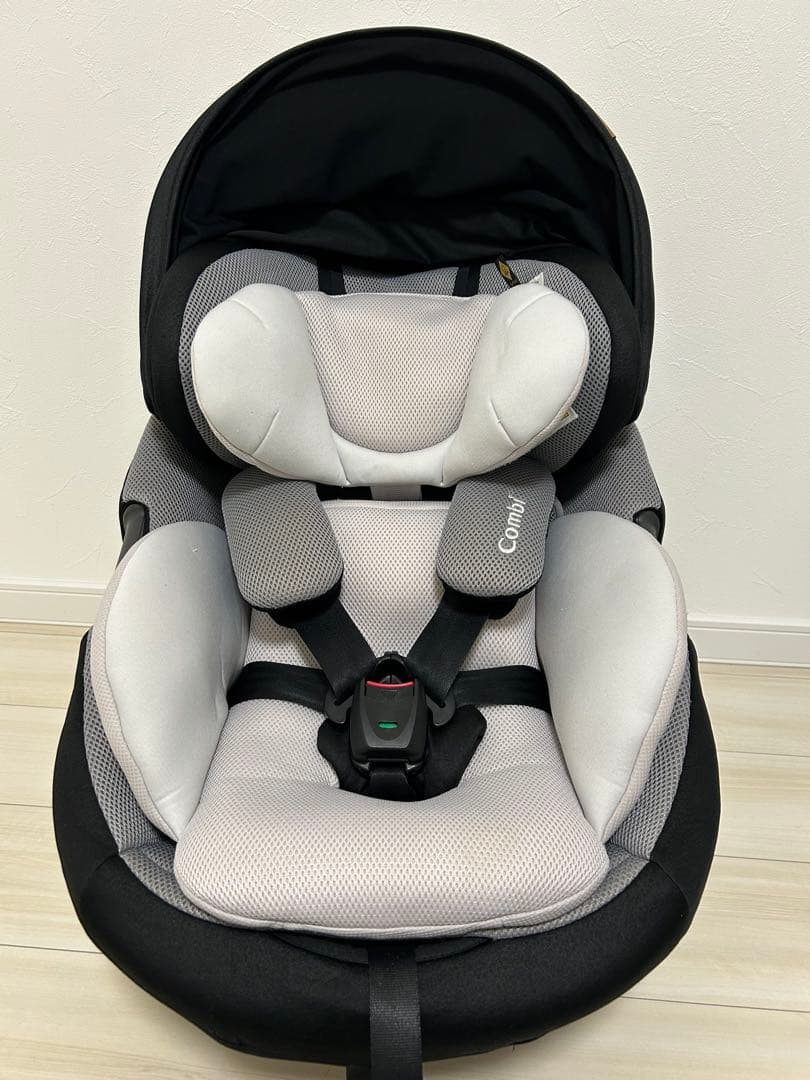 コンビTHE S Air エッグショック　チャイルドシート