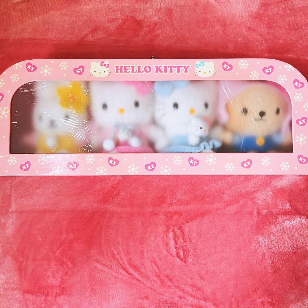 希少レア　ハローキティ　ウィンタードール　着せかえ人形　2005 サンリオ