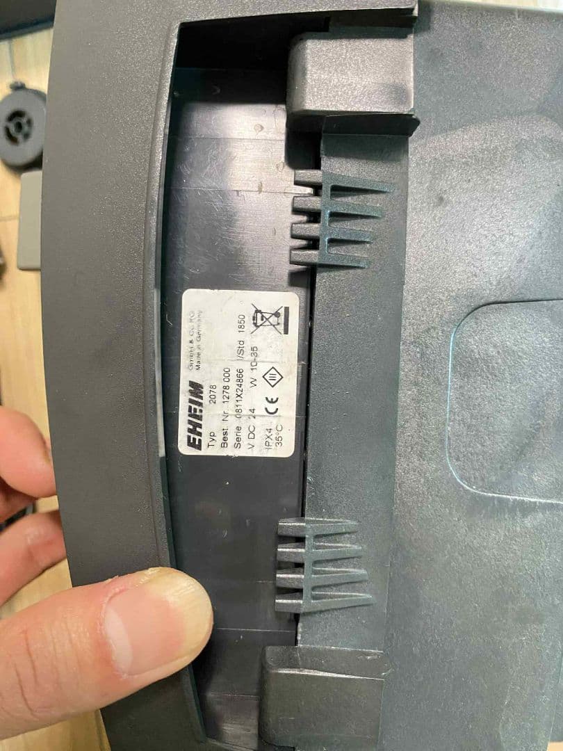 eheim 2078(50/60hz)中古