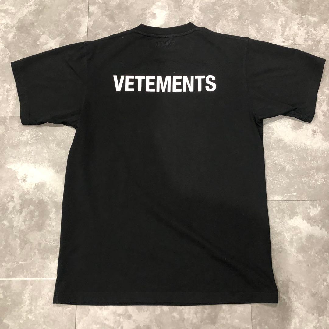 VETEMENTS ヴェトモン 半袖シャツ ブラック