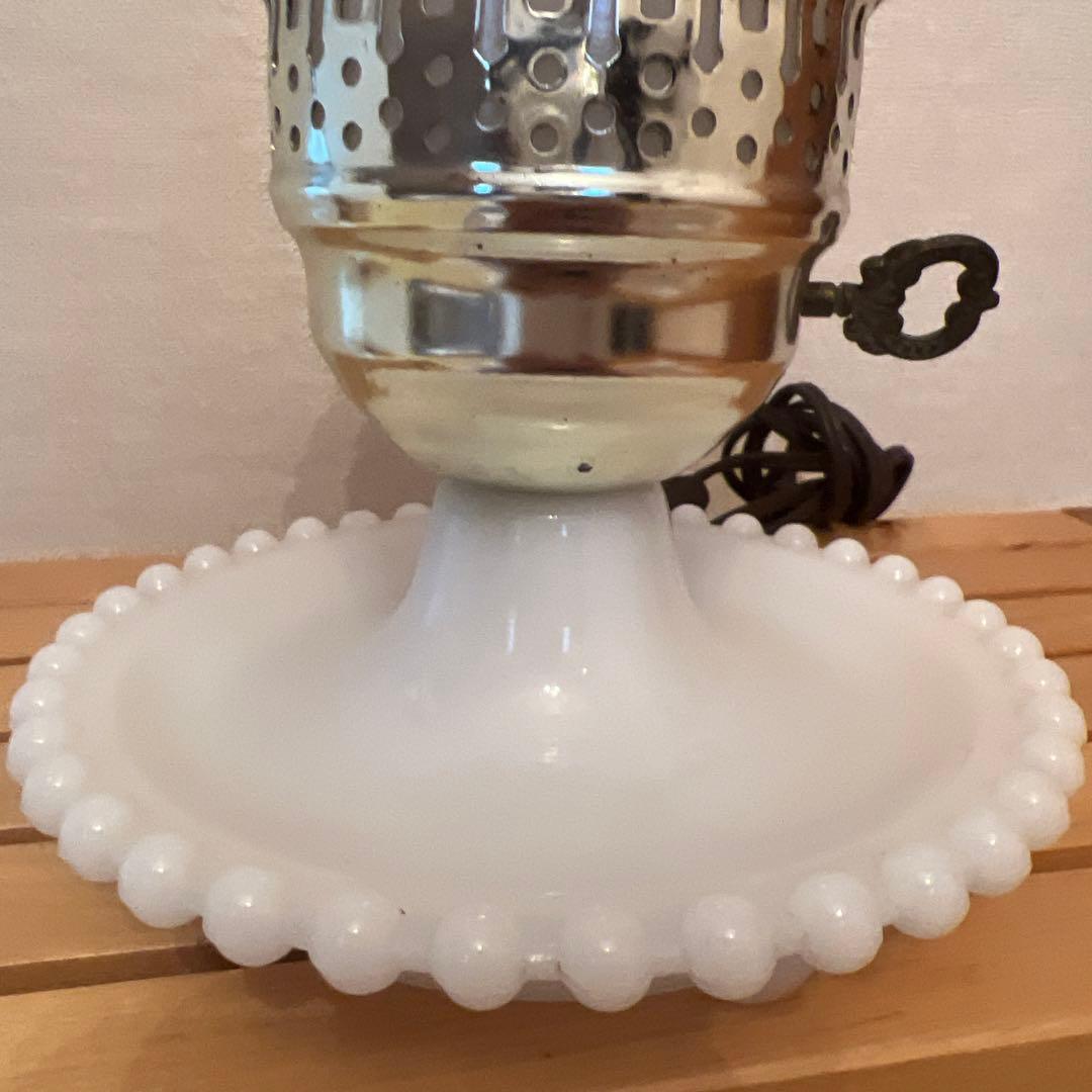 ビンテージランプ　ミルクガラス　ホブネイル　ゴールド