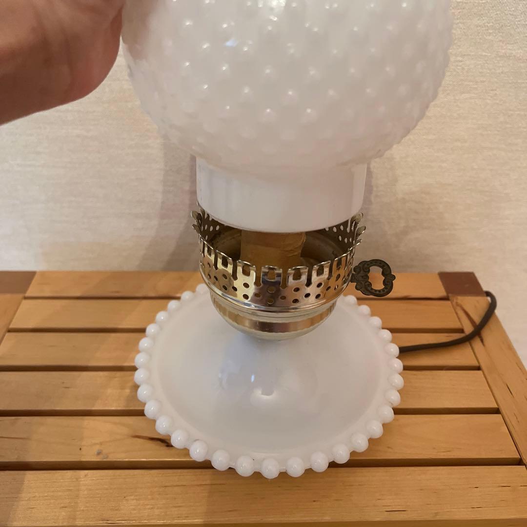 ビンテージランプ　ミルクガラス　ホブネイル　ゴールド