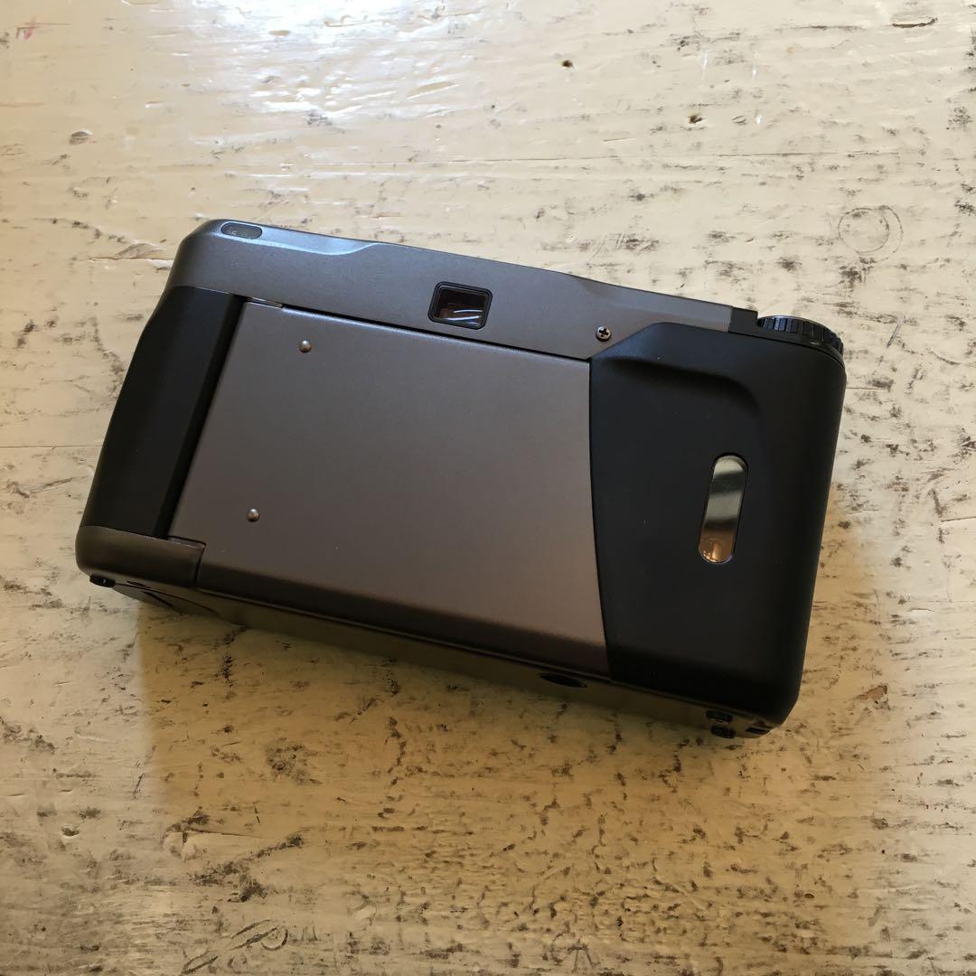 CONTAX T2 チタンブラック　コンパクトフィルムカメラ