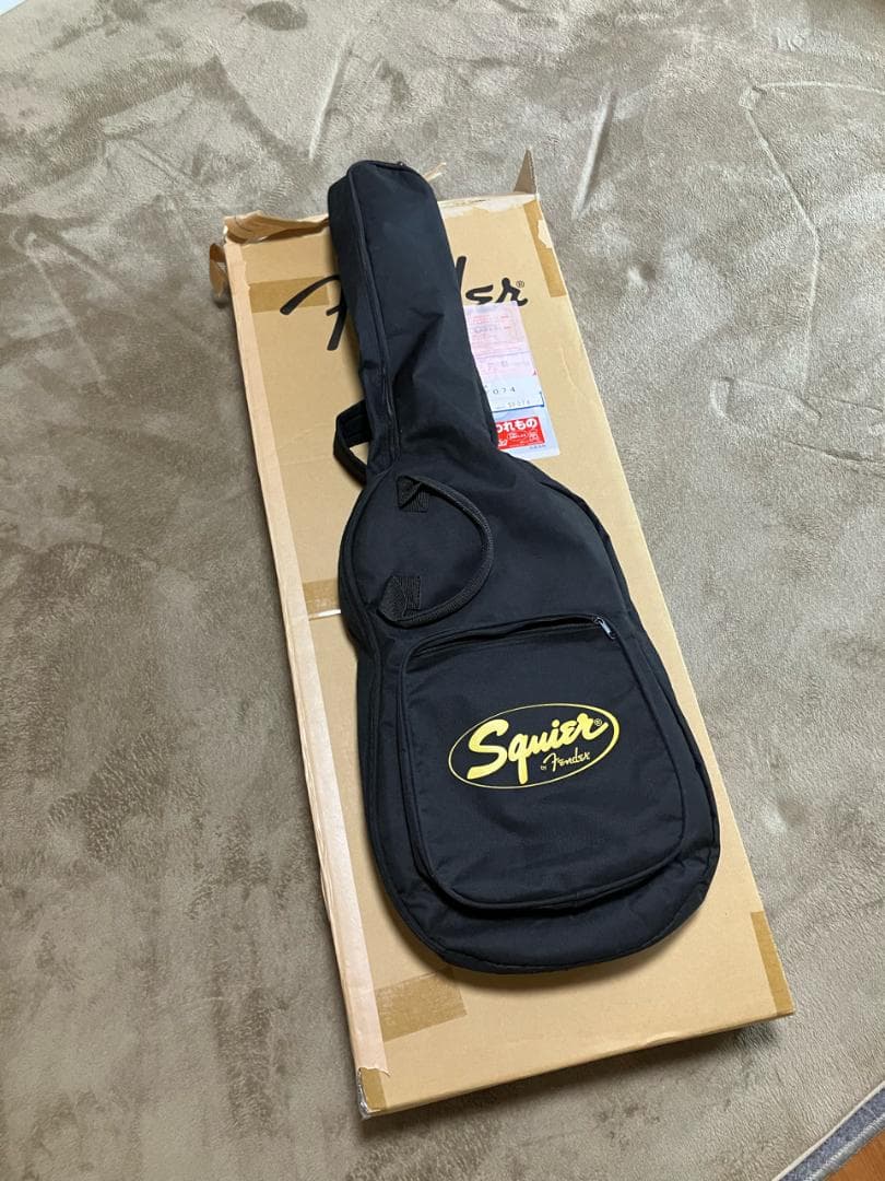 Squier エレキギター ブラック