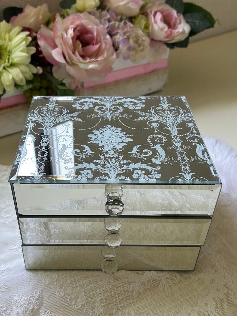 宝石箱　「美品」ローラアシュレイ ジョゼッテ ジュエリー ボックス ケース