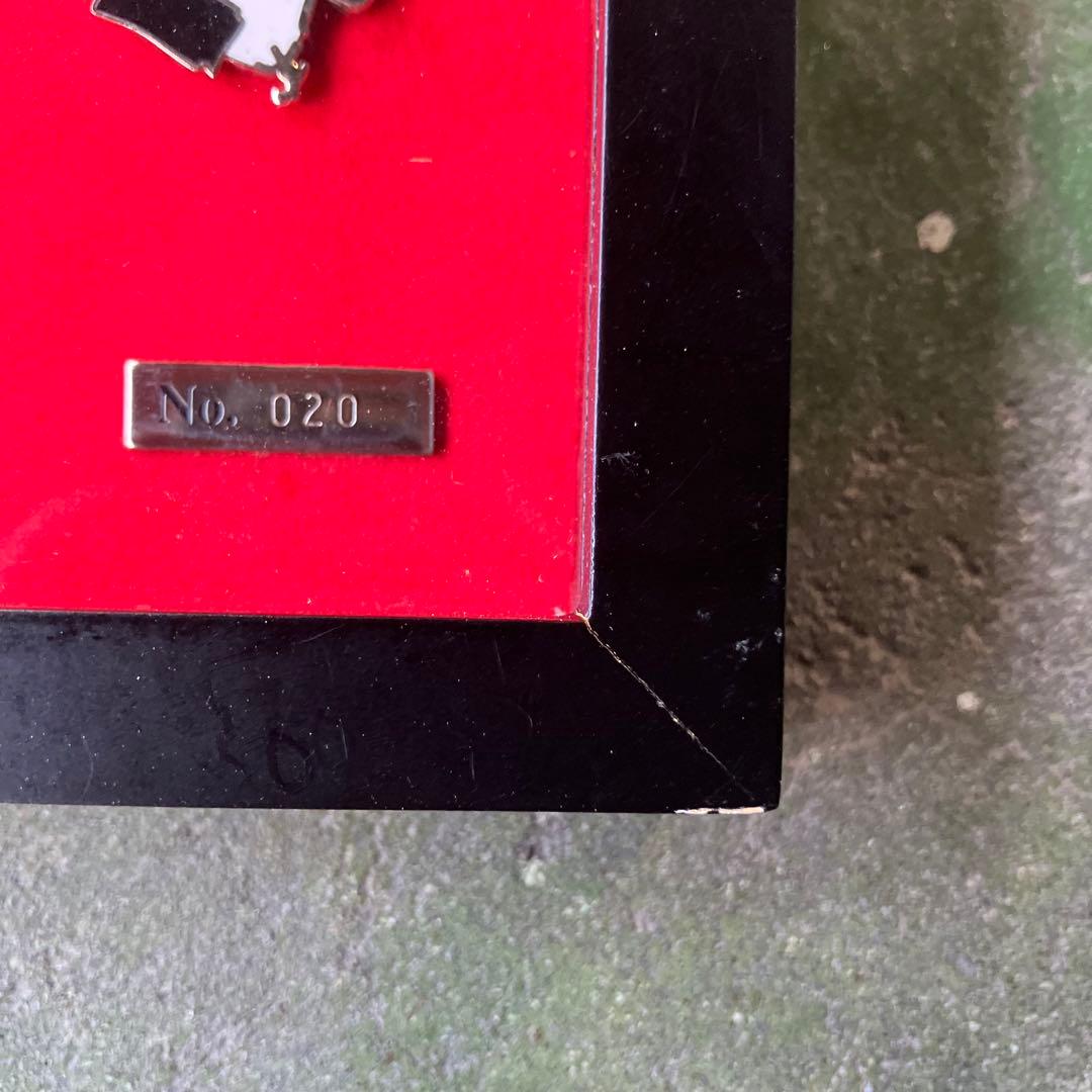 天野喜孝　vampire Hunter Dピンバッジ