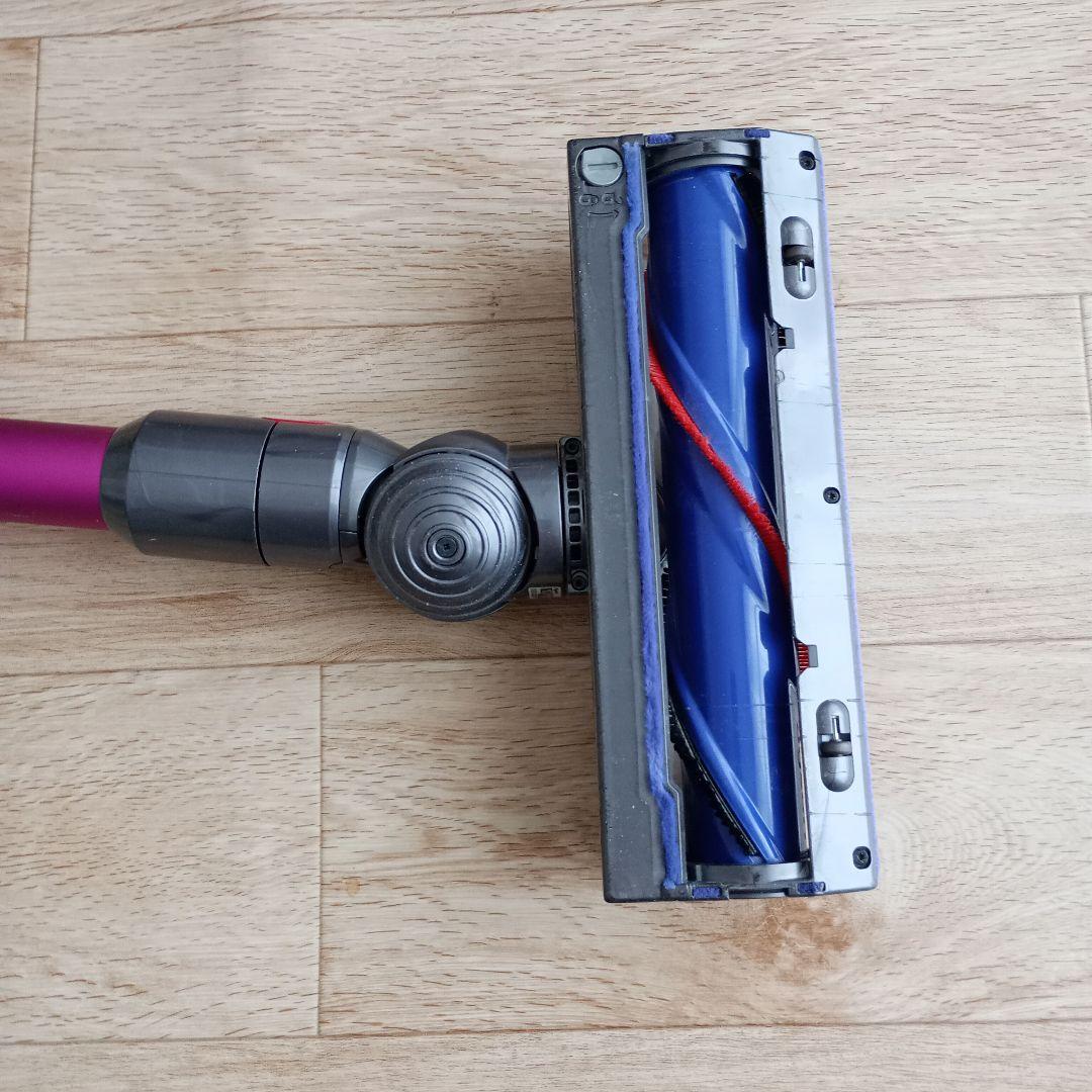 ダイソン 掃除機　スティックタイプ　充電器　替ヘッド付　送料込