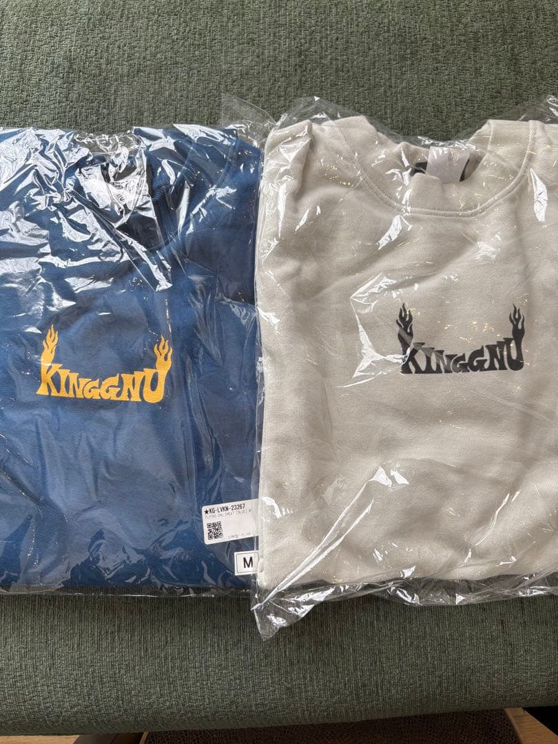 未使用★King Gnu FLYING GNU SWEAT［BLUE/GRAY］