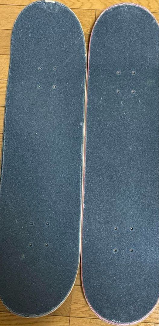 スケートボードデッキ